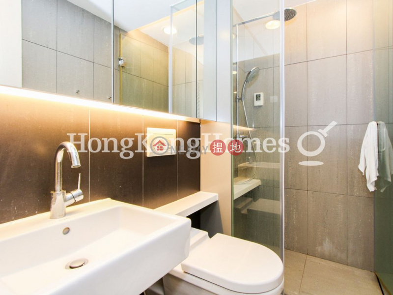 HK$ 42,000/ month | The Oakhill Wan Chai District, 2 Bedroom Unit for Rent at The Oakhill