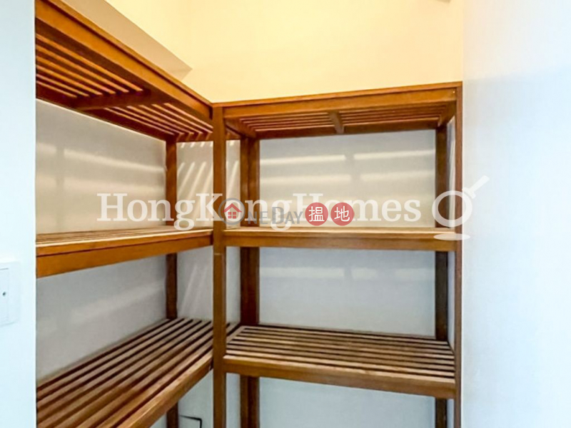Property Search Hong Kong | OneDay | Residential Rental Listings | 3 Bedroom Family Unit for Rent at United Mansion