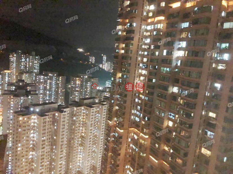 Tower 8 Island Resort | 2 bedroom Mid Floor Flat for Rent | 28 Siu Sai Wan Road | Chai Wan District | Hong Kong Rental, HK$ 20,500/ month