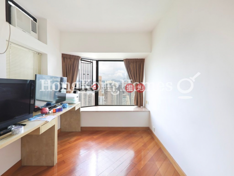 3 Bedroom Family Unit for Rent at Euston Court | 6 Park Road | Western District Hong Kong Rental HK$ 35,000/ month