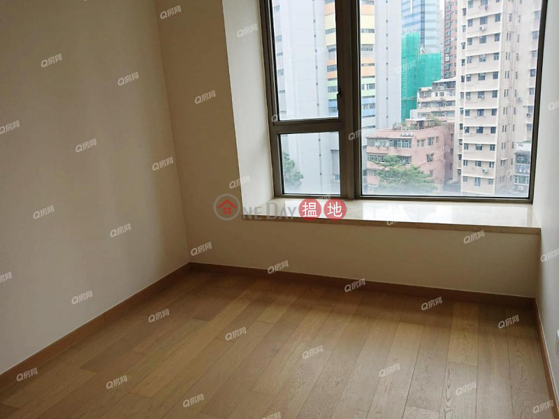 HK$ 31,888/ month, Grand Austin Tower 1A Yau Tsim Mong | Grand Austin Tower 1A | 2 bedroom Low Floor Flat for Rent