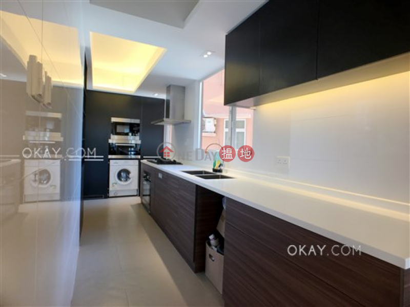Stylish 3 bedroom with parking | Rental | 2 Alnwick Road | Kowloon City | Hong Kong Rental HK$ 45,000/ month