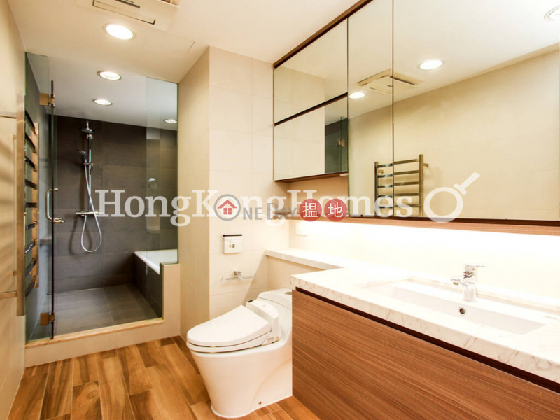 Property Search Hong Kong | OneDay | Residential | Sales Listings | 3 Bedroom Family Unit at Breezy Court | For Sale