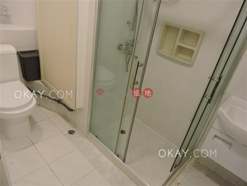 HK$ 27,000/ month, Jing Tai Garden Mansion | Western District, Popular 2 bedroom with balcony | Rental