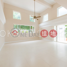 Stylish house with rooftop | For Sale, 12 Tai Tam Road 大潭道12號 | Southern District (OKAY-S26450)_0