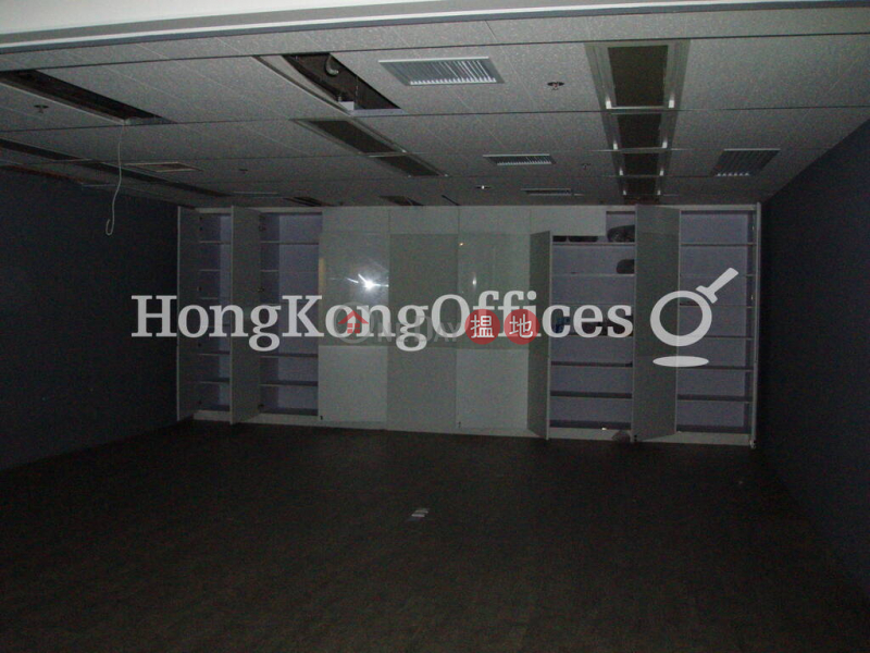 HK$ 326,835/ month | Windsor House Wan Chai District Office Unit for Rent at Windsor House