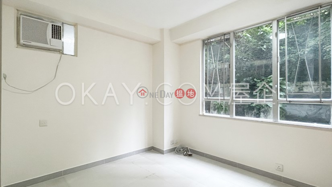 HK$ 35,000/ month Block 4 Phoenix Court | Wan Chai District | Unique 3 bedroom with balcony | Rental