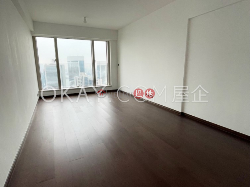HK$ 188,000/ 月波老道21號-東區4房3廁,極高層,連車位,露台波老道21號出租單位