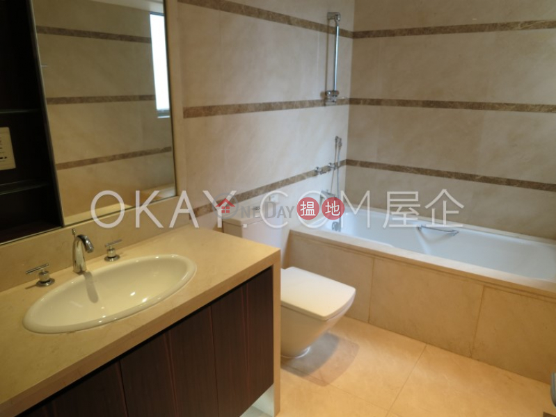 HK$ 320,000/ month, Sky Court | Central District Luxurious house with rooftop, terrace & balcony | Rental