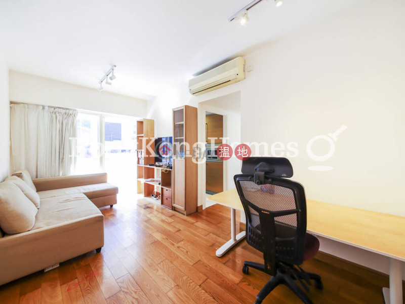 HK$ 27,000/ month Centrestage Central District, 2 Bedroom Unit for Rent at Centrestage