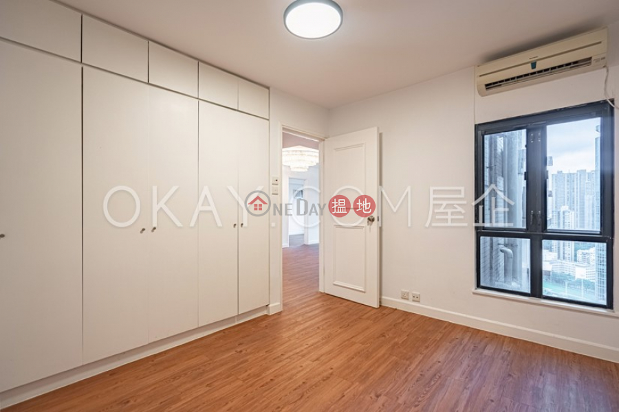 Unique 3 bedroom with parking | For Sale, Richery Garden 德信花園 Sales Listings | Wan Chai District (OKAY-S8641)