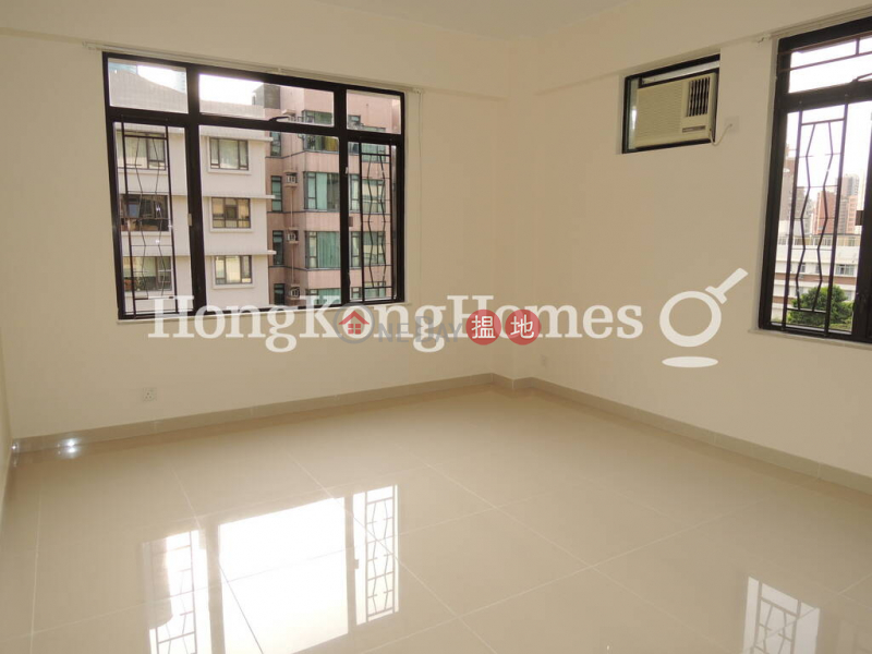HK$ 45,000/ month 89 Blue Pool Road, Wan Chai District 3 Bedroom Family Unit for Rent at 89 Blue Pool Road