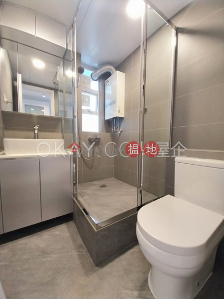 2房1廁,實用率高《金谷大廈出租單位》-135-137堅道 | 中區-香港-出租|HK$ 33,000/ 月