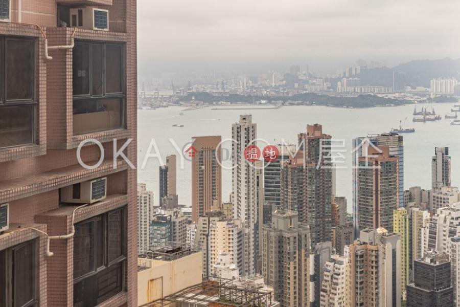 Stylish 2 bedroom on high floor with sea views | For Sale, 95 Robinson Road | Western District Hong Kong, Sales | HK$ 22M
