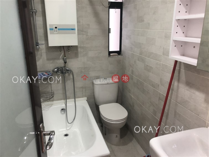 Practical 3 bedroom in Discovery Bay | Rental, 19 Discovery Bay Road | Lantau Island Hong Kong Rental HK$ 28,000/ month