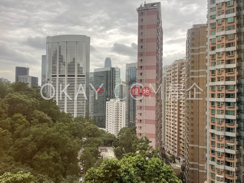 HK$ 45,000/ month | Monticello | Eastern District Efficient 3 bedroom with balcony & parking | Rental