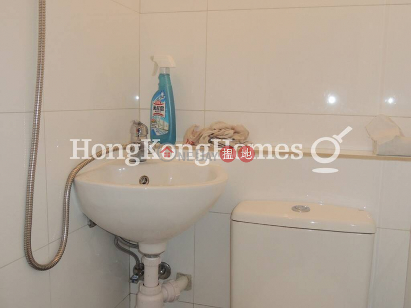Property Search Hong Kong | OneDay | Residential | Rental Listings 3 Bedroom Family Unit for Rent at Happy Mansion