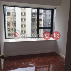 3 Bedroom Family Flat for Rent in Mid Levels West | 62B Robinson Road 愛富華庭 _0