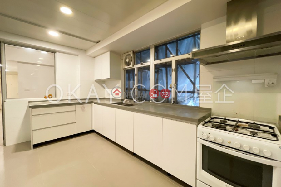 HK$ 75,000/ month | Kam Yuen Mansion Central District | Efficient 3 bedroom with parking | Rental