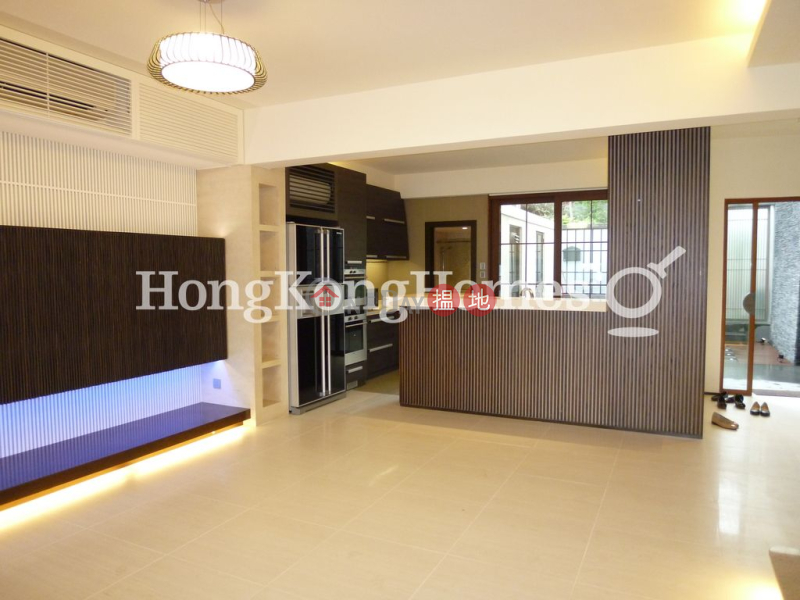 Property Search Hong Kong | OneDay | Residential | Rental Listings 3 Bedroom Family Unit for Rent at Silverstrand Lodge