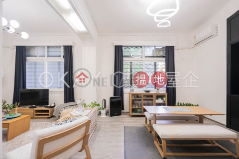 Nicely kept 2 bedroom with rooftop | For Sale | 2 Tramway Path 纜車徑2號 _0