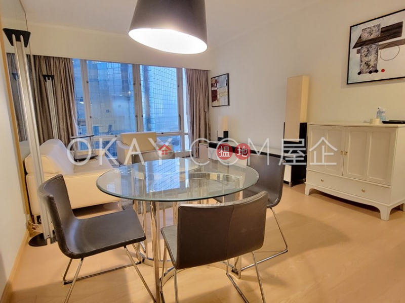 HK$ 15.8M Convention Plaza Apartments, Wan Chai District | Gorgeous 1 bedroom on high floor with sea views | For Sale