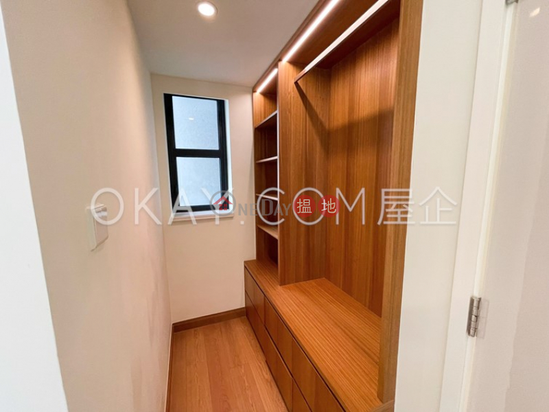 Elegant 2 bedroom with balcony | Rental, Resiglow Resiglow Rental Listings | Wan Chai District (OKAY-R323103)