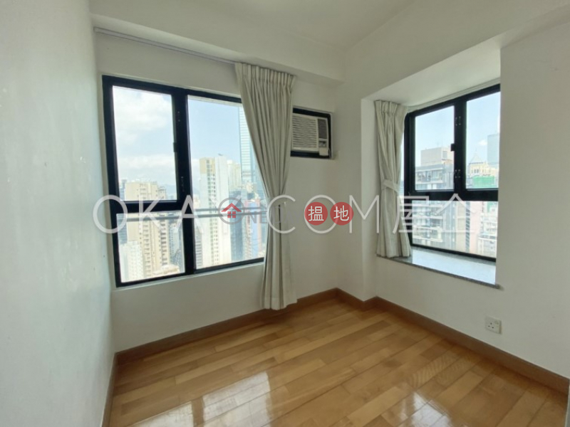 Cozy 2 bedroom on high floor | For Sale, 80 Staunton Street | Central District Hong Kong | Sales HK$ 9.5M