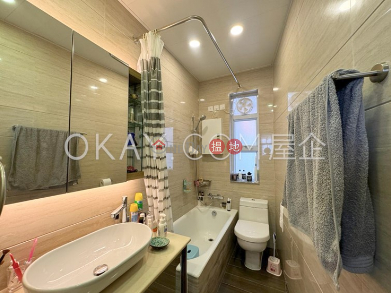HK$ 20.5M | 1-1A Sing Woo Crescent, Wan Chai District Tasteful 3 bedroom in Happy Valley | For Sale
