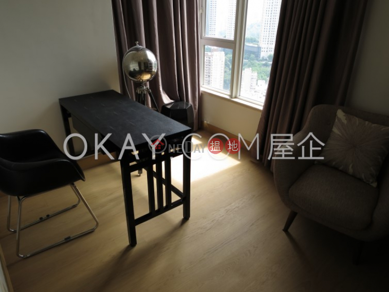 Exquisite 3 bed on high floor with balcony & parking | Rental | The Altitude 紀雲峰 Rental Listings