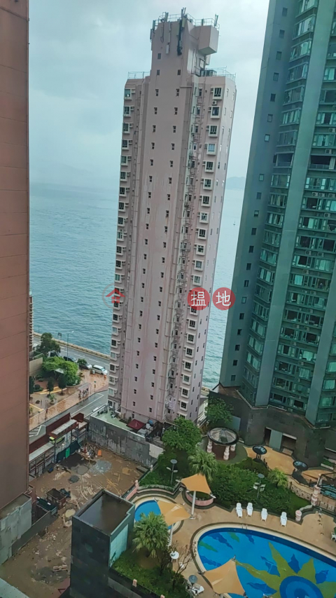 High floor, bright and open view, Hau Wo Court 厚威閣 | Western District (E81401)_0
