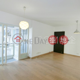 Elegant 3 bedroom with balcony | Rental, Centrestage 聚賢居 | Central District (OKAY-R5753)_0