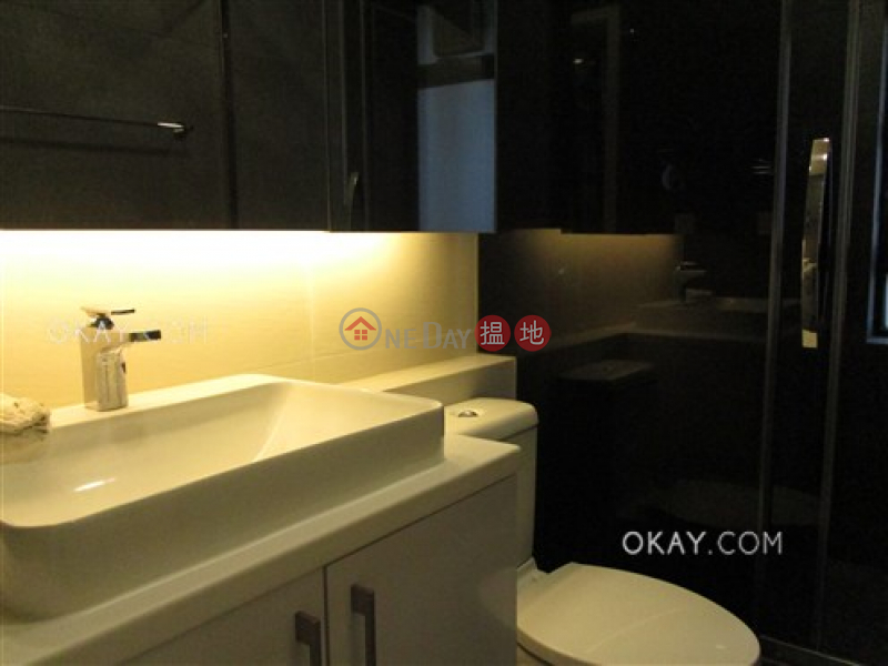 HK$ 34,000/ month, Hillsborough Court | Central District Popular 2 bedroom in Mid-levels Central | Rental