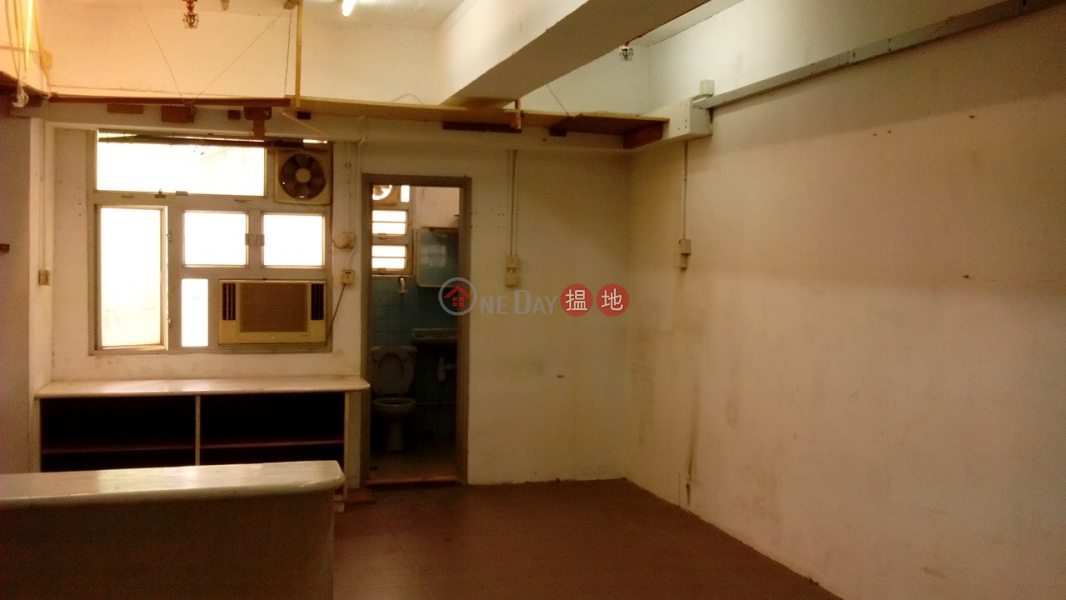 Owner Direct Rental, No Agency Fee! Man Lee Industrial Building, 13 Kin Hong Street, Kwai Chung. | Man Lee Industrial Building 萬利工業大廈 Rental Listings