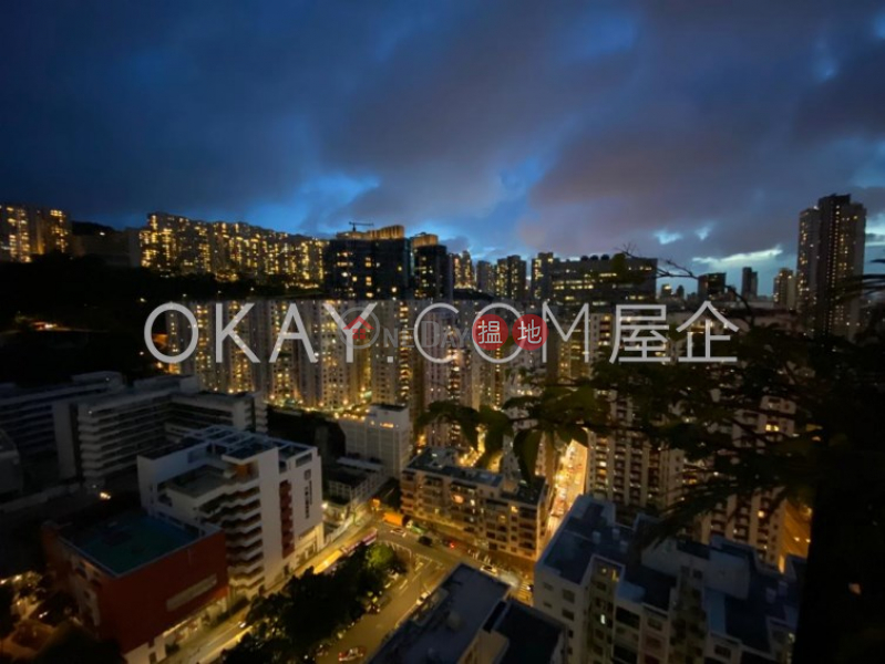 HK$ 900萬慧雲峰|東區1房1廁,星級會所,露台慧雲峰出售單位