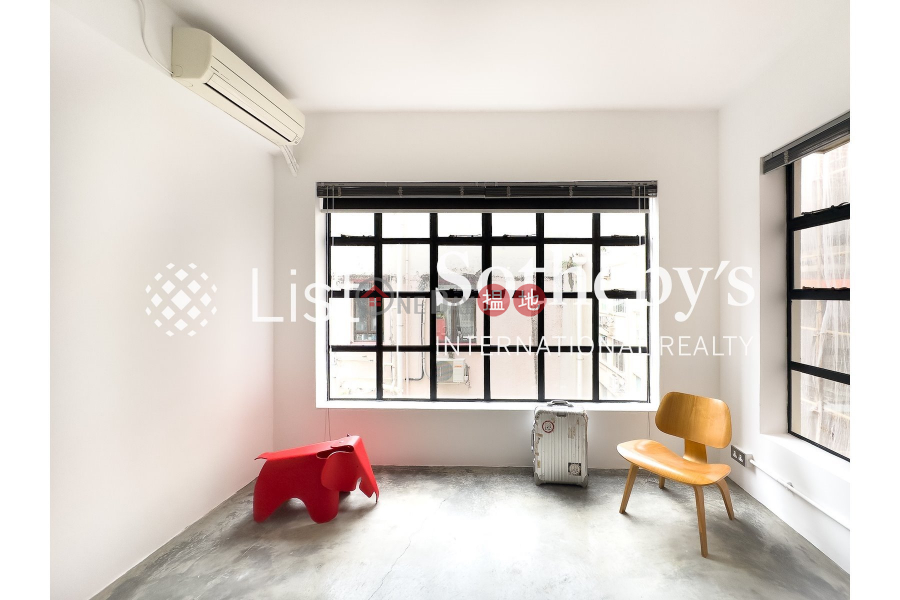 Property for Rent at Ping On Mansion with 2 Bedrooms | Ping On Mansion 平安大廈 Rental Listings