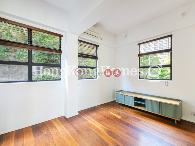 Property Search Hong Kong | OneDay | Residential Sales Listings | 3 Bedroom Family Unit at Bo Kwong Apartments | For Sale