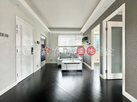 Practical 2 bedroom on high floor | Rental | Pak Tak Building 八達大廈 _0