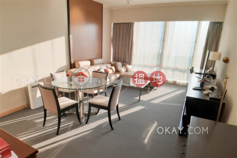 1房1廁,極高層,海景,星級會所《會展中心會景閣出售單位》 | 會展中心會景閣 Convention Plaza Apartments _0