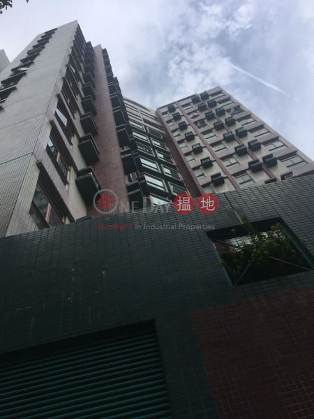 Block 2 Greenpark Villa (蔚翠花園 2座),Fanling | ()(1)