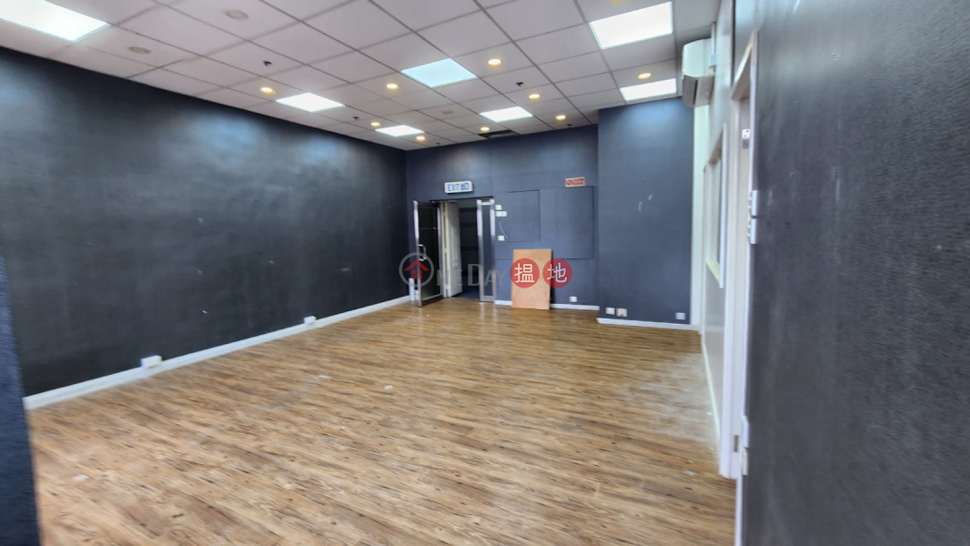 Well-layout, move-in ready, Kwai Cheong Centre 葵昌中心 Rental Listings | Kwai Tsing District (POONC-2531285177)