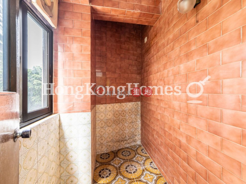 Property Search Hong Kong | OneDay | Residential | Sales Listings, 3 Bedroom Family Unit at Block A Coral Court | For Sale