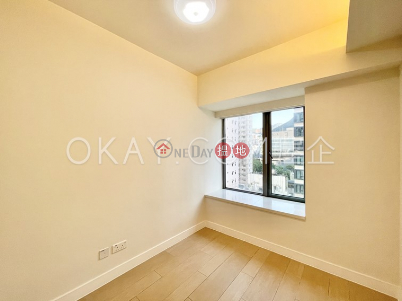 HK$ 45,000/ month, Po Wah Court Wan Chai District, Elegant 3 bedroom on high floor with balcony | Rental