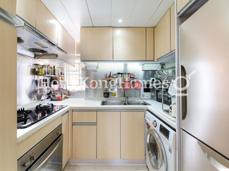 3 Bedroom Family Unit for Rent at Maiden Court 46 Cloud View Road | Eastern District, Hong Kong | Rental HK$ 40,000/ month
