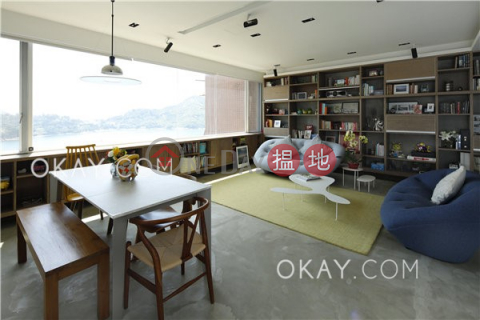 Beautiful house with rooftop & parking | For Sale | Cypresswaver Villas 柏濤小築 _0