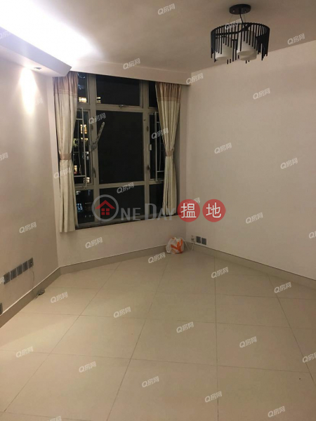 Property Search Hong Kong | OneDay | Residential | Rental Listings | South Horizons Phase 2, Mei Hong Court Block 19 | 2 bedroom Mid Floor Flat for Rent