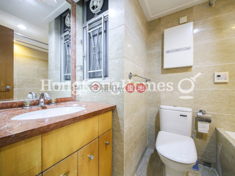 HK$ 33,000/ month | The Waterfront Phase 1 Tower 3 Yau Tsim Mong, 3 Bedroom Family Unit for Rent at The Waterfront Phase 1 Tower 3
