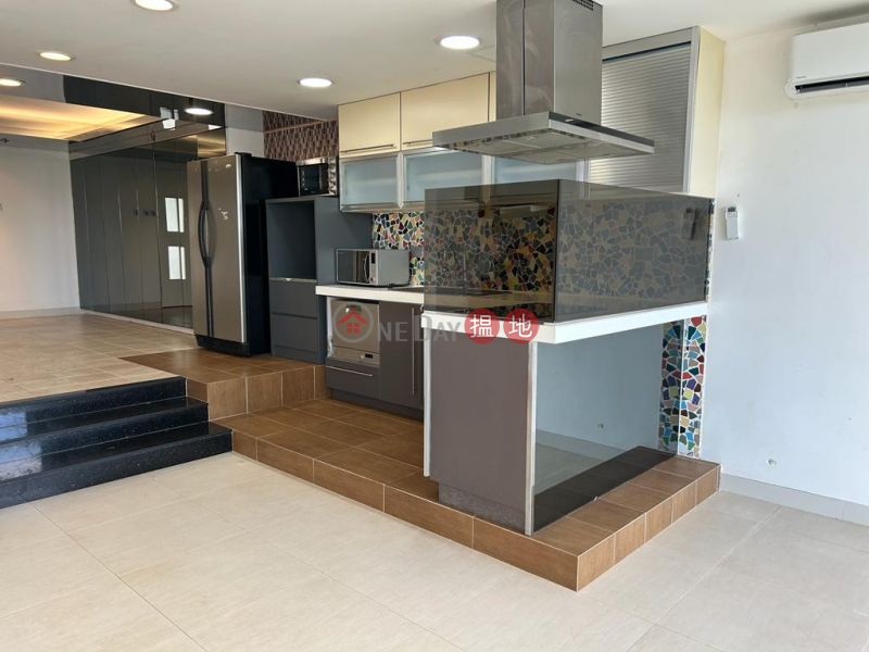 Sea View SK Town Villa 93 Chuk Yeung Road | Sai Kung | Hong Kong | Rental HK$ 58,000/ month