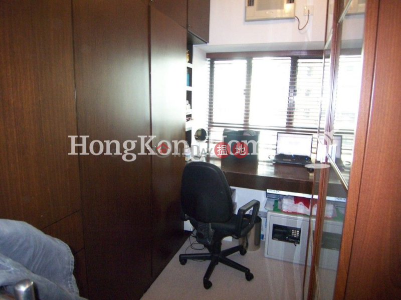 香港搵樓|租樓|二手盤|買樓| 搵地 | 住宅出售樓盤蔚華閣三房兩廳單位出售