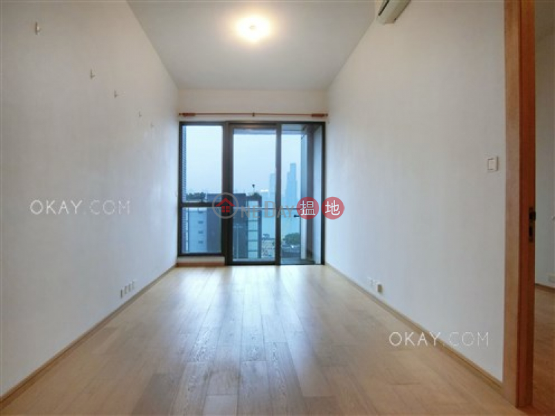 Nicely kept 1 bedroom with balcony | For Sale | The Gloucester 尚匯 Sales Listings